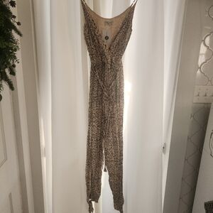 NEW Cheetah Print Jumpsuit With Ankle Ties. Size Small